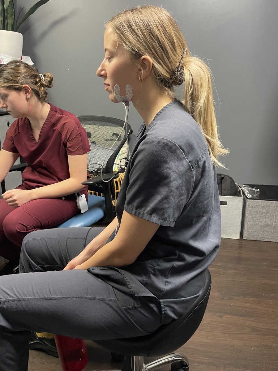 realceal's tweet image. Today