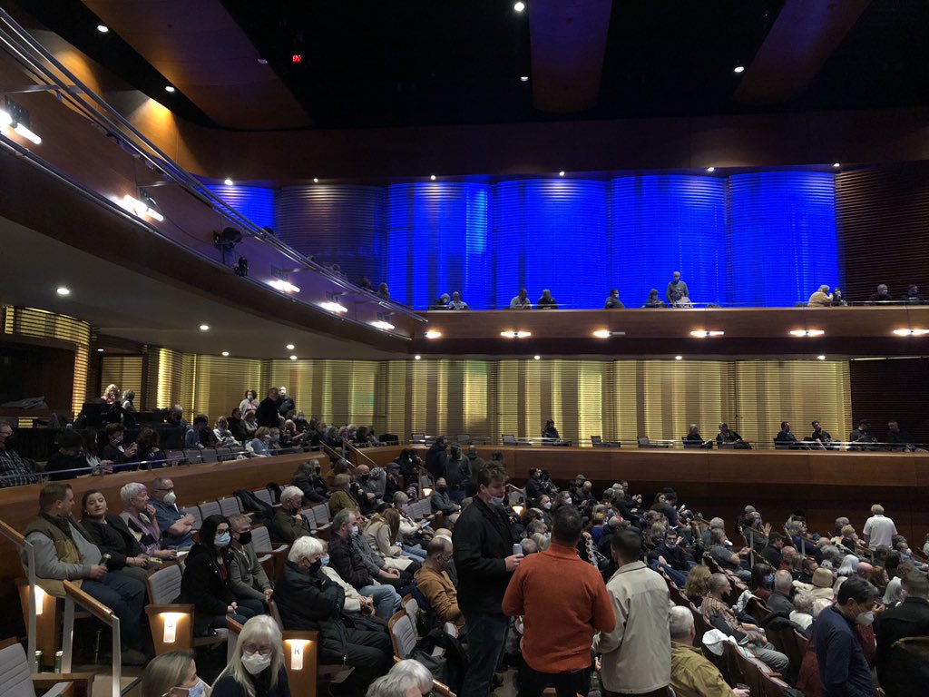 JulieJocsak's tweet photo. Over two years since I shot a concert at the #FirstOntPAC! It’s good to be back. https://t.co/xXasddIPvd
