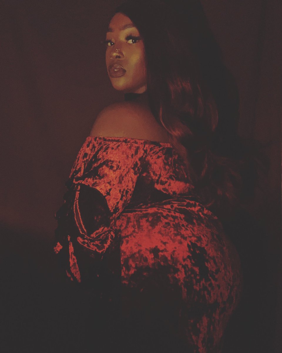 Ebony Ivory | Curve Model (@imebonyivory) / Posts / X