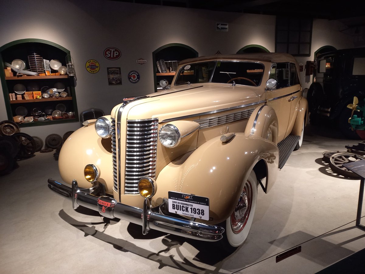 DestiNegocios's tweet photo. Altamente recomendado el nuevo #MuseodelAutomovil en #Tampico #Tamaulipas donde no sólo hay historia y buen gusto, también un excelente enfoque entre la relación con los automóviles y la música, diversos personajes y el cine, entre otros temas. #TipsdeDestinos #DestinosyNegocios https://t.co/LzSFPwPqku