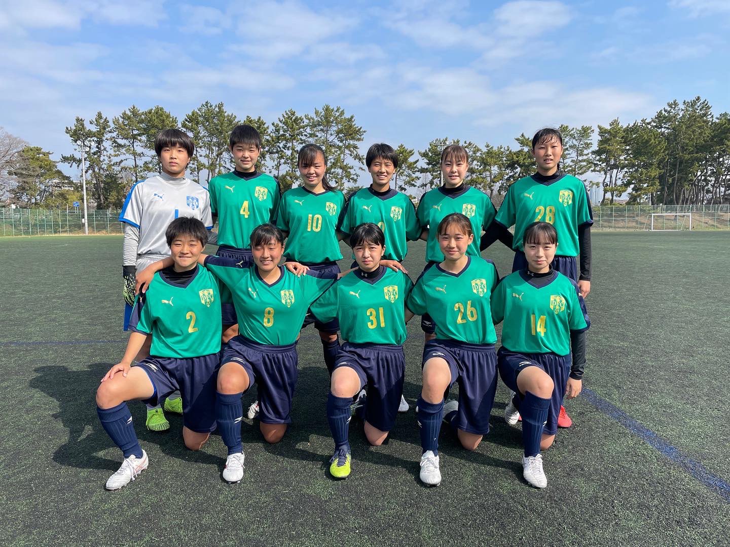 大商学園女子サッカー部 En Twitter 関西リーガ 第1節 大商 6 0 桜宮高校 得点者 長尾3 松浦 亀井 森和奏 ご声援ありがとうございました T Co Fepnem6onl Twitter