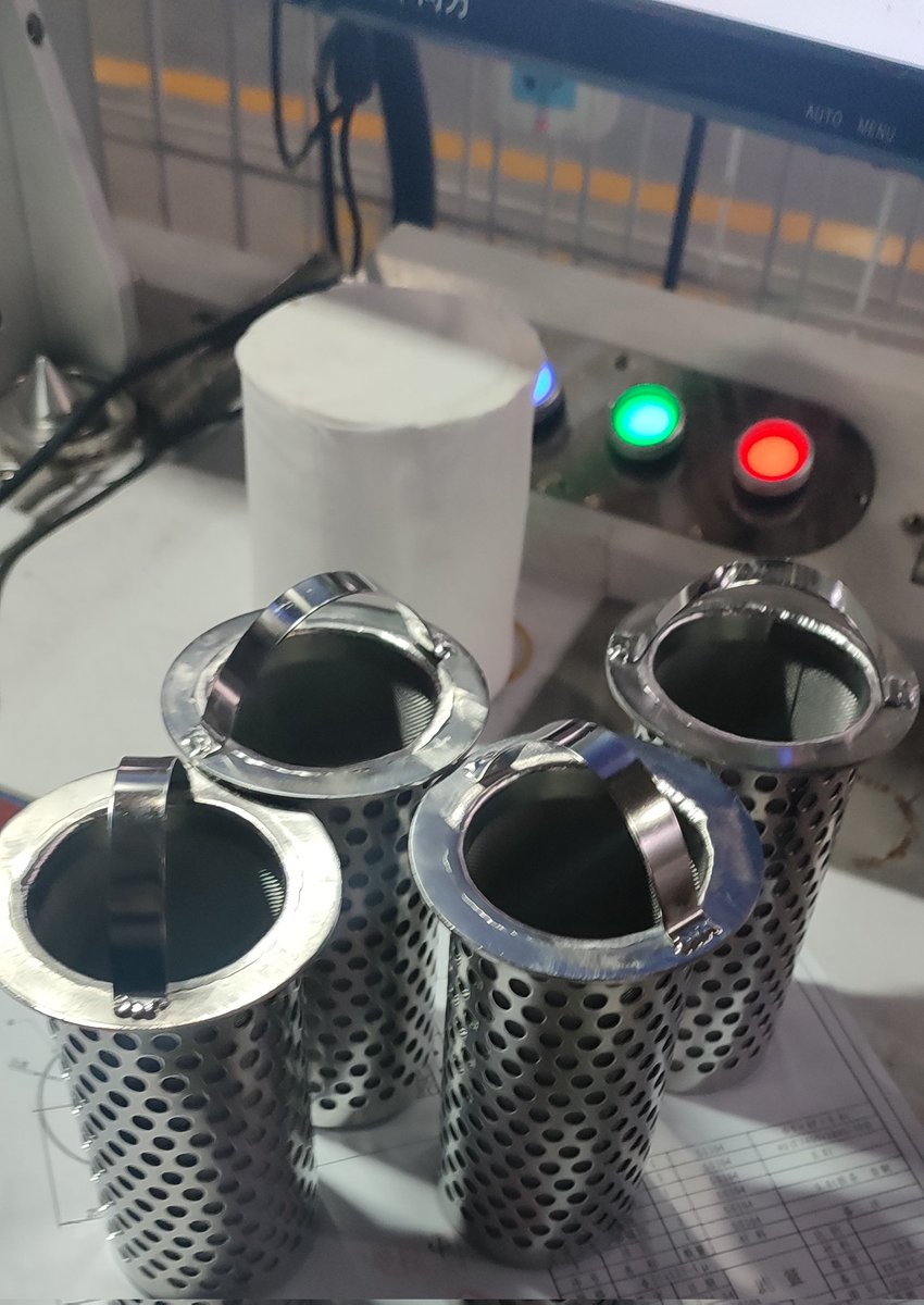 Peterwiremesh01's tweet image. stainless steel perforated metal basket filter
#basketfilter
#filter
#wirebasket