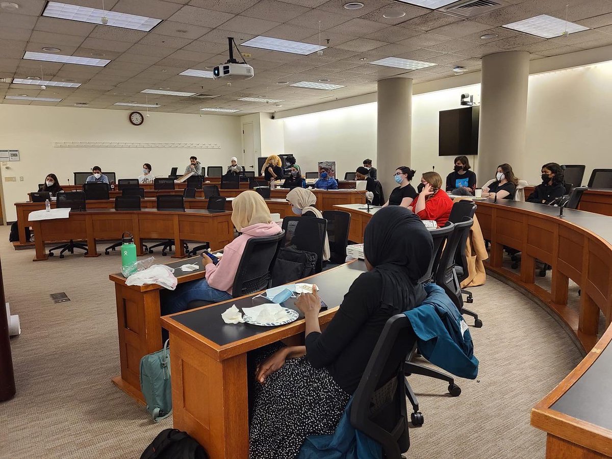 Georgetownmlsa's tweet photo. We also held a teach-in right after our action to educate the GULC community about the issue. Speakers from @CAIRNational joined us to discuss islamophobia in academia and the real world implications of such rhetoric. https://t.co/ERsPLQNjJ7