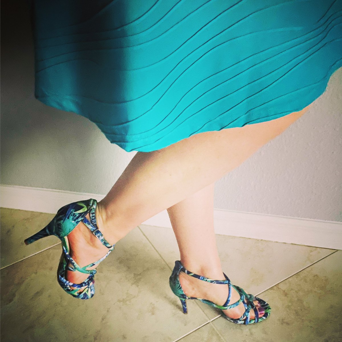 Feeling very #florida in my #wave dress and these @fergie #palm #highheels selected by #fashionadvisor @karley.hendricks #flgirl #lovefl #shoelove365 #shoes #shoelove #shoelover #heellove #heellover #highheels #heels #heelsofcourse #shoeaddict #shoecollector #shoecollection