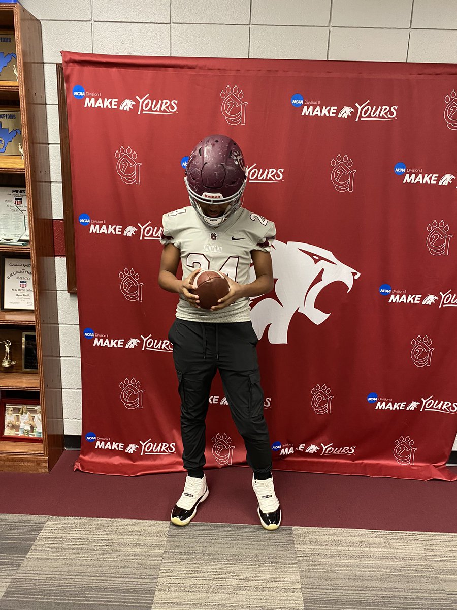 ERoberson24's tweet photo. Had a great visit at concord university thanks for the invite coach @MalachiNewell5  #AGTG #football #college https://t.co/B0uCsi6SFE