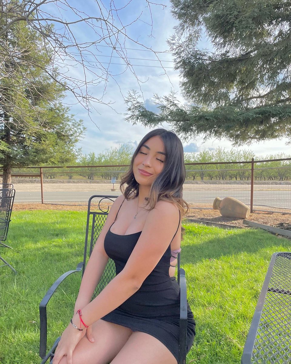 emilyygrillo's tweet photo. pisces szn https://t.co/rBx2VL2PUh