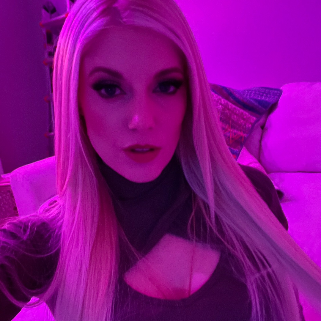 char_stokely's tweet photo. Ultraviolet https://t.co/IDu5FLZ4ZY