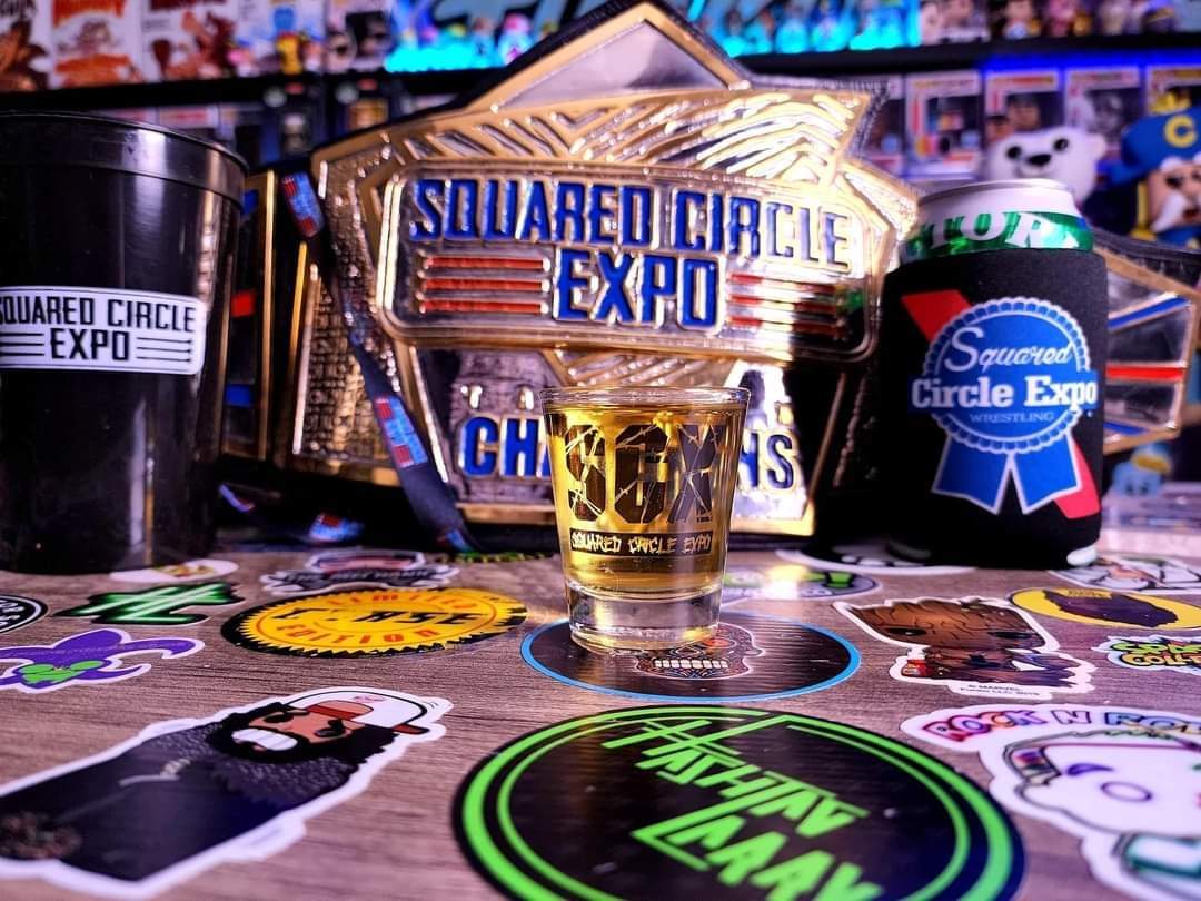 SquarCircleExpo's tweet image. Here's a celebratory shot in honor of #SCX2 passing last year's ticket pre-sale numbers - with over 3 weeks to go at that!

THANK YOU for the AMAZING support! CHEERS!