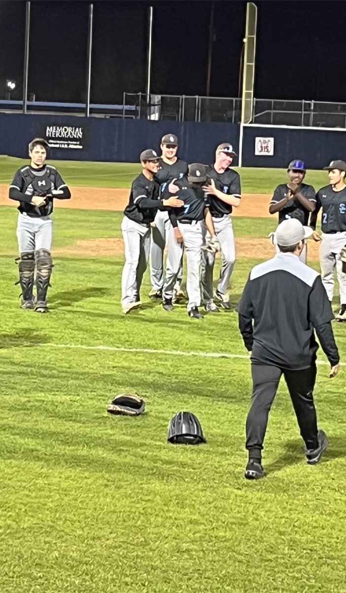 ShadowCreekNine's tweet photo. Sharks scratch another one for the win column tonight against Dawson behind a dominant performance from  Peyton Cook on the mound #FinsUp https://t.co/NIQev0Ut9Z