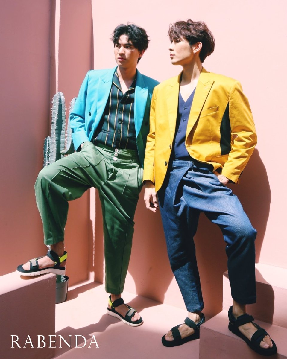 RabendaMagazine's tweet photo. [PHOTO] MEW GULF : RABENDA MAGAZINE No.3

#MewSuppasit #มิวศุภศิษฏ์
#GulfKanawut #กลัฟคณาวุฒิ #Mewlions #ลูกบอลของคุณบิ๊กกลัฟ #หวานใจมิวกลัฟ #SweetDayWithMewGulf #RabendaMagazine https://t.co/yTKfVe3B5D