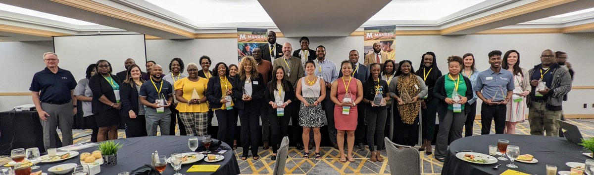 JessLeung10's tweet photo. I'm at my first @NationalMANRRS in-person training conference &amp; career fair and day 1 has already been amazing! Happy to represent @World_Wildlife as a sponsor alongside other industry organizations and so inspired and CHALLENGED by @charlesweathers and his talk on DEIB! https://t.co/vCPSL23AnC