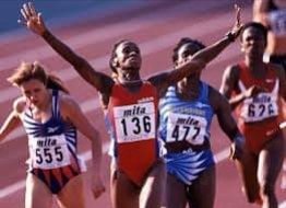 GHNordelo5's tweet photo. Hoy cumple años una gloria de #Cuba: La Tormenta del Caribe, la campeonísima Ana Fidelia Quirot. ¡Muchas felicidades en nombre de los cederistas! #Cuba #CDRCuba #AnaFidelia #SomosDelBarrio https://t.co/p2puMhZD2P