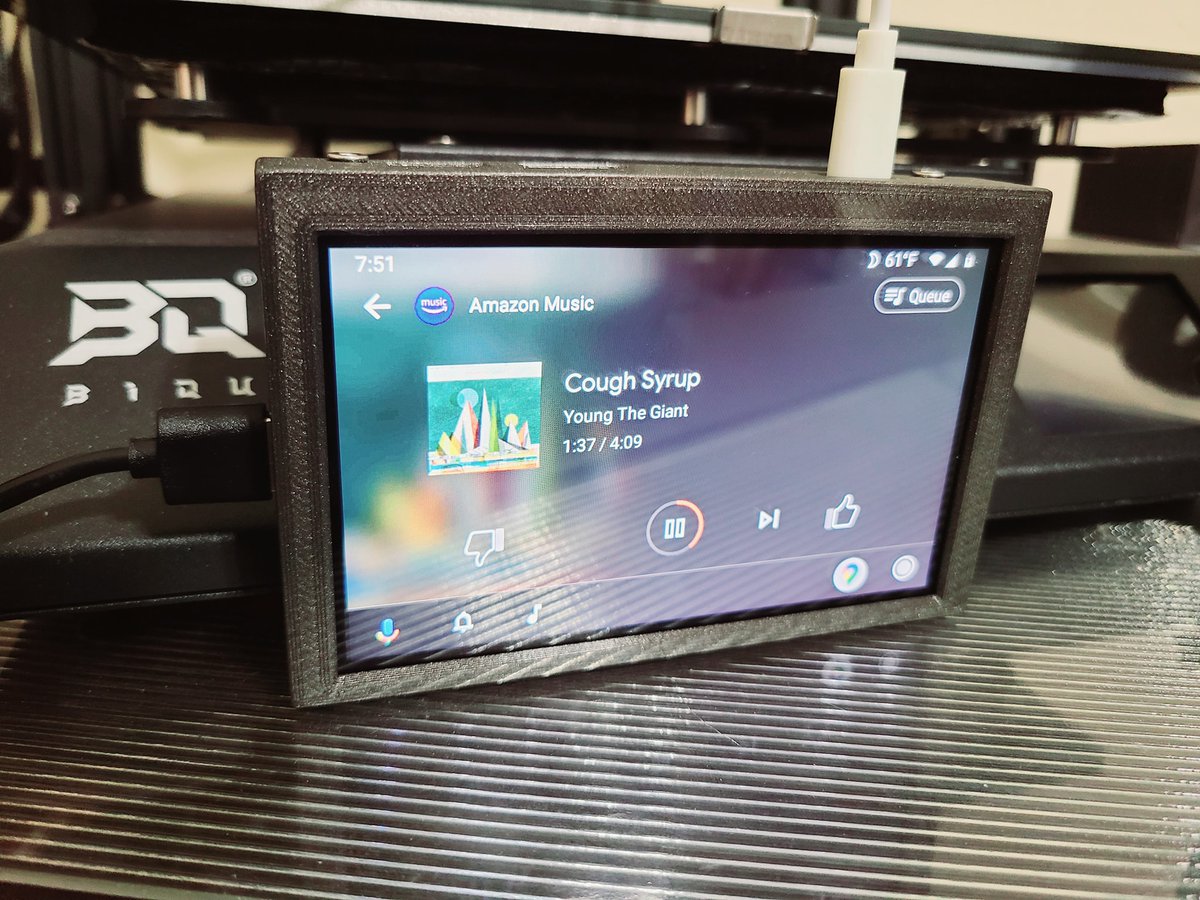 BigTreeTech's tweet photo. "Trying a little something different with the BIGTREETECH Pad5 and Raspberry Pi CM4." - Trevor✌️✌️

#bigtreetech #3dprinter #3dprinting #display #klipper #raspberrypi #Linux #maker #diy #raspberrypad5 https://t.co/eM7vz4ZnH5
