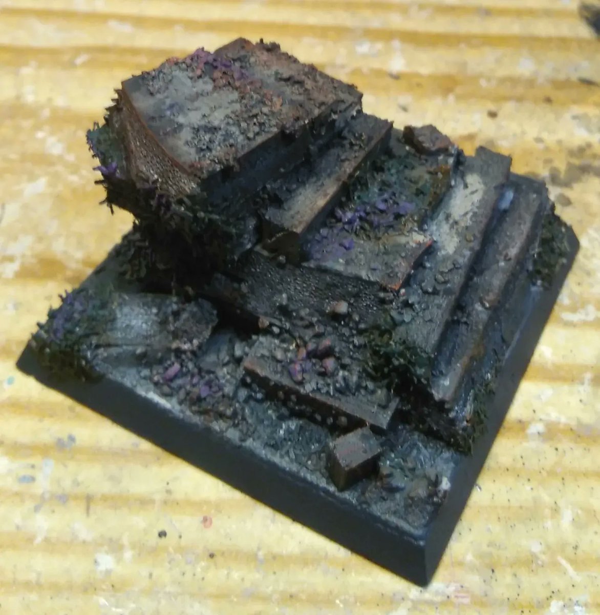 g_pechorin's tweet photo. Finished the "Egyptian Swordsman"

Maybe. Maybe I'll attach some gorp to his base. Here's the base.

... oh, and; new baby in town

#HobbyStreak 2 #miniPainting #WarGlammer #WarhammerCommunity #HamStars #SquigMongers #HobbyGrots https://t.co/HD35VOojrR