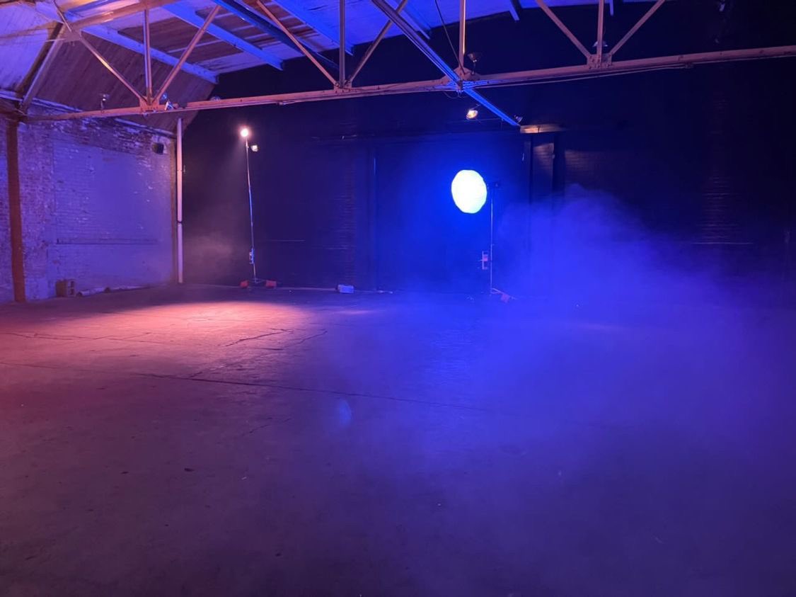 prolycht's tweet photo. It’s all about color, accurate color!
Create dramatic setup with Orion 300FS!

#color #theater #cinematography #lighting https://t.co/Pyxq0FyKPG