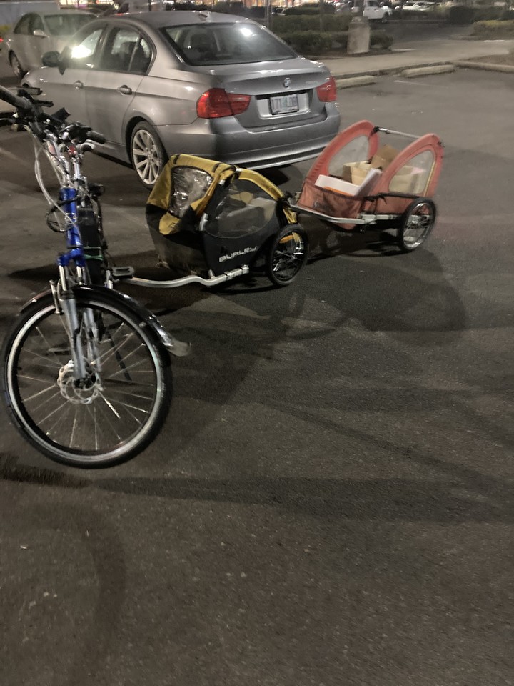 BentSpokeOut's tweet image. People trying to survive are being ticketed $200 and banned along the bike paths/parks for 30 days. These same people are signed up for all sanctioned sites that have waiting lists. #BoiseVsMartin