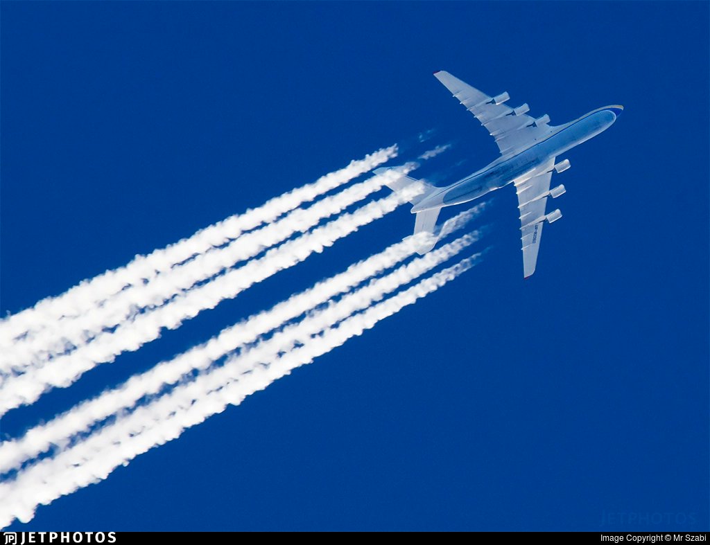 The Antonov An-225 cruising high above Hungary, Dec 2021. jetphotos.com/photo/10511672 © Mr Szabi