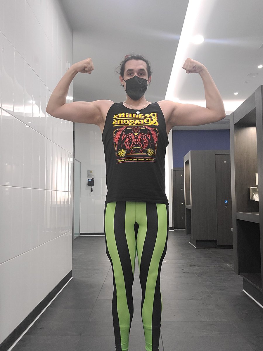 TerjaNox's tweet photo. Another day in the books
Arms are coming along nicely I feel =]

#DndFitness
#HalfOrcInTraining
#StrengthCheck https://t.co/q7D8poBguc