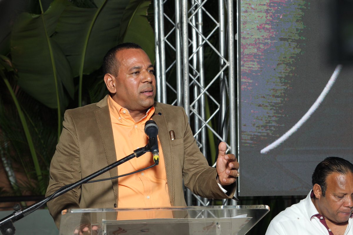 DominicanCiFest's tweet photo. Durante la rueda de prensa de hoy realizada en el hotel hodelpa garden court de la ciudad de Santiago, lanzamiento formal de Dominican Cigar Fest, tamboril edition 2022. Directiva de la Asoc. Dominicana de Cigarros y Tabaco (ADOCITAB) conjuntamente con el alcalde de tamboril. https://t.co/BBvYqELeTq
