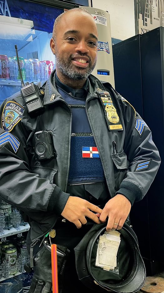 This picture means 1,000 words to me! Being invited to a roll call at 7AM changed my entire perspective on leadership. SRGT BRANO said to his staff “A LEADER IS ONE THAT LEADS FROM THE FRONT AND NOT THE BACK”. #inspirational seeing a fellow DOMINICAN succeed in 🇺🇸🔥🇩🇴<a href="/FirstNet/">FirstNet, Built with AT&T</a> 🐐