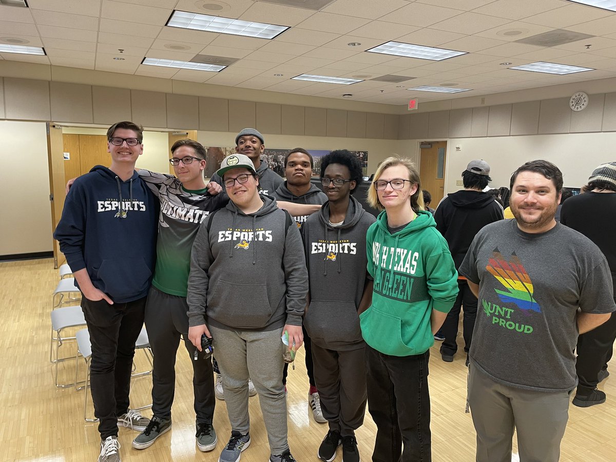 No but for real thanks to <a href="/UNTEsports/">UNT Esports</a> and <a href="/NTSCSmash/">North Texas Smash Club</a> for hosting us, amazing time with some truly friendly and knowledgeable people, we’ll come back and do better next time 😈