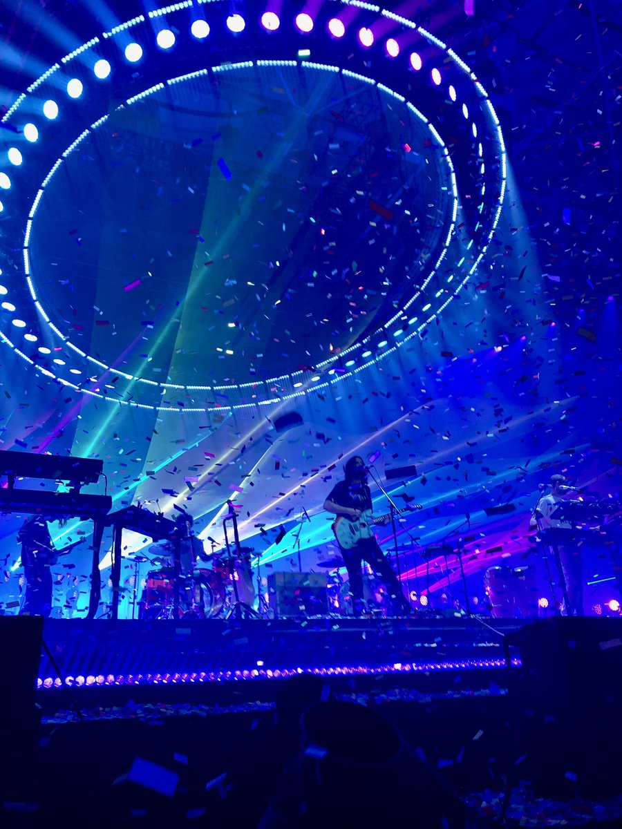6hrisrevenge's tweet photo. Come find me when you’re done, so we can be as one. 
@tameimpala #tameimpala #Asheville #rushium https://t.co/PyH6tJHNk2