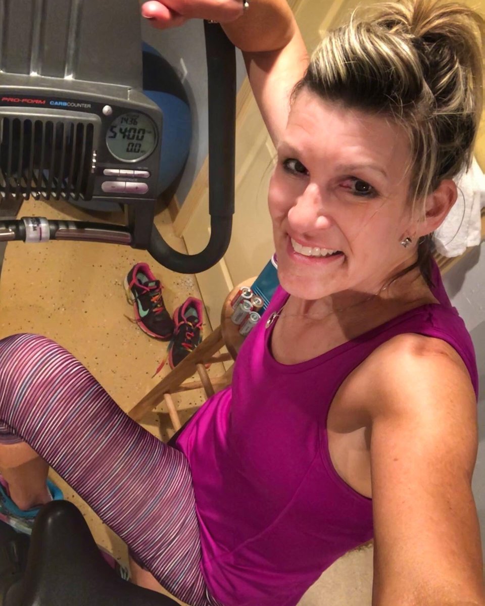 runningonthefly's tweet photo. Redemption, 13 hours later (and a bonus ride as proof 😂). Ever done the same workout, twice in one day, because the first attempt showed no stats?
#twiceisnice #doubleride #doubleworkoutwednesday https://t.co/4LH7XzKxLt