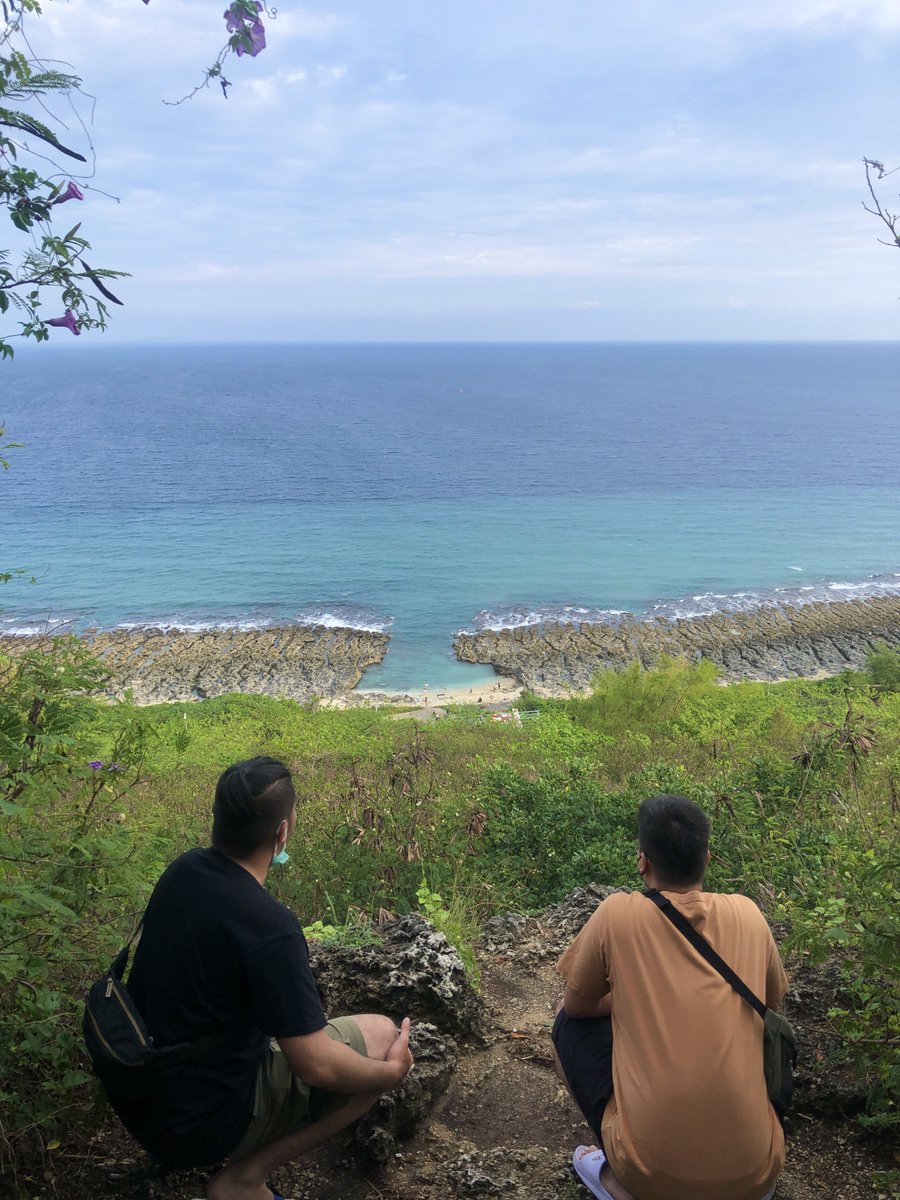 fu_everyday's tweet photo. #Taiwan #台灣 #小琉球 #seaturtles #海龜 
#潛水優惠 #住宿優惠 #平日限定
住宿和潛水 Homestay and Diving
LINE：staysalty2019
Instagram：staysalty2019
🔗 https://t.co/QE2s4NTtdB
🏠🛏住宿
🤿『無證照限定』體驗潛水 Discover scuba dive
🤿潛水證照課程 Diving license
🤿旅遊潛水 Fun diving https://t.co/cxv4MEGOvL