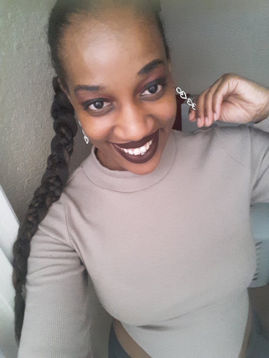 Ms_Prime_Dime's tweet photo. "No one can DISTURB me I know I'm worthy" 😍😍 #FREESTYLE #PRETTYLITTLETHING #PRETTYFACE #MARLETTIQUITT #MOTIVATION #MAKEUP  #CONFIEDENT #SEPHORA #FUNFREESTYLE #BIGFACTS ##TEAMPRIMEDIME  HOLLAATME🤗😘 https://t.co/MG9Rzxhkmo