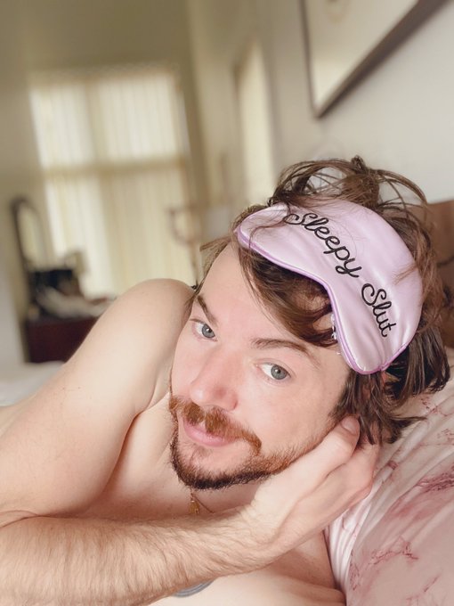 😴 https://t.co/nD56FmvYcV<a href="/tag/bisexual"class="tags"><span>#bisexual</span></a><a href="/tag/nsfw"class="tags"><span>#nsfw</span></a><a href="/tag/damnthatwascold"class="tags"><span>#damnthatwascold</span></a>