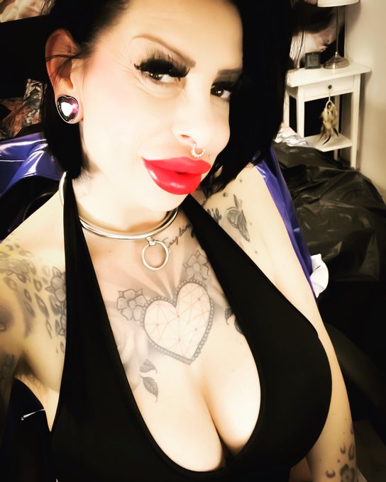 I need a fresh Lip Injection! New Filler! Please support me! Donations via DM! 💋💉 https://t.co/uMN8o<a href="/tag/love"class="tags"><span>#love</span></a><a href="/tag/doll"class="tags"><span>#doll</span></a><a href="/tag/bitch"class="tags"><span>#bitch</span></a><a href="/tag/kiss"class="tags"><span>#kiss</span></a><a href="/tag/barbie"class="tags"><span>#barbie</span></a><a href="/tag/weekend"class="tags"><span>#weekend</span></a><a href="/tag/dollface"class="tags"><span>#dollface</span></a>
