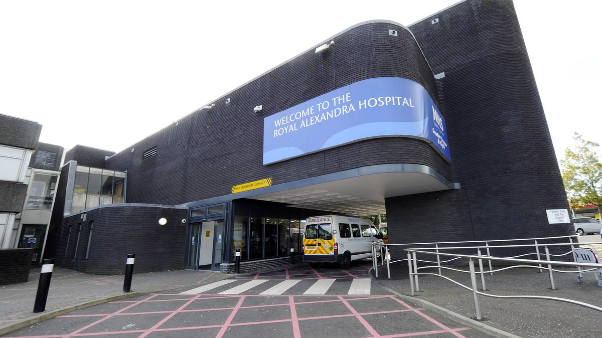 🔁

A&amp;Es across NHSGGC are very busy. Please only attend if your condition is urgent or life-threatening. 

Dr Scott Davidson says: "Our hospitals are near capacity and COVID pressures remain. Please only visit if very urgent." Call <a href="/NHS24/">NHS 24</a> on 111 before visiting our sites.