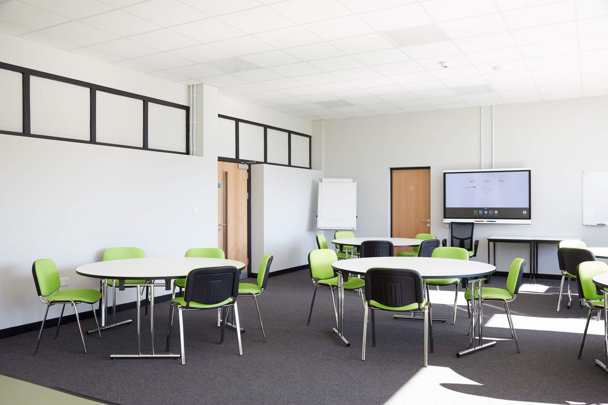 Education facilities have a duty of care for all of their students and staff therefore it is essential that their fire doors are inspected regularly for faults. Click below!
linkedin.com/company/worksm…

#worksmartfdi #firedoors #firesafety #fireprevention #firesafetyineducation