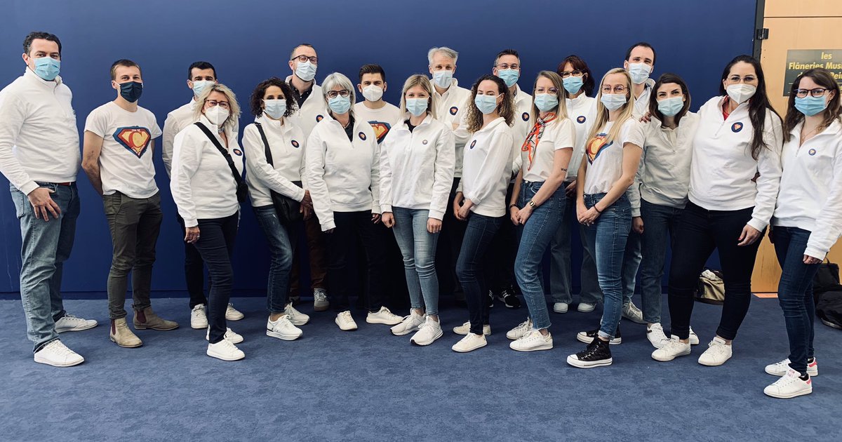 Les <a href="/Coachsdesventes/">CoachsDesVentes</a> se sont retrouvés hier à #Reims et ça a fait un bien fou ! #TousEnsemble et #CDAvecVous  (merci <a href="/Raymond_J_P/">Jean-Pierre Raymond</a> pour la photo) <a href="/Alain_Guyon/">A. Guyon</a> @ThierryGMT