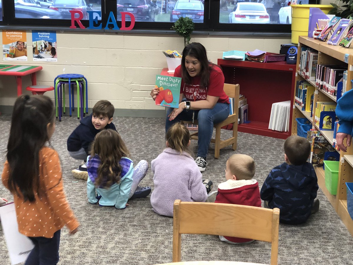 Another fun night welcoming our PreK students into our Wilson Bulldog family! Thanks to all the teacher and student volunteer who make the Building Bulldogs program possible! #wilsonsd <a href="/WilsonSchlDist/">Wilson School District</a>