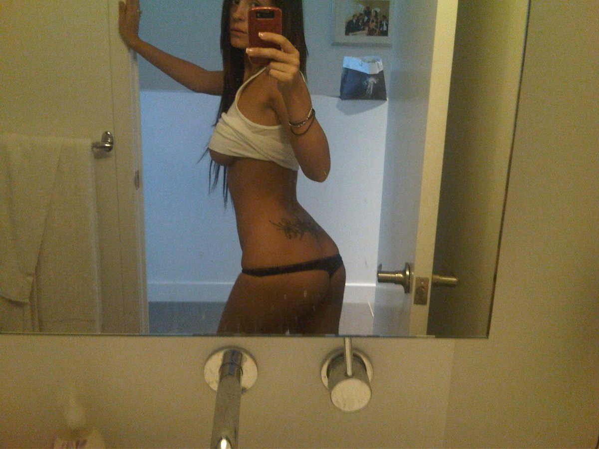 sexe_sexe_sexe's tweet photo. https://t.co/XQJ86nFDSB