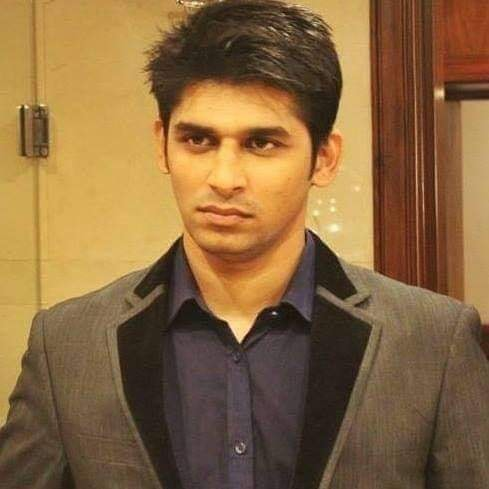 گوگل اور اینڈارئڈ میں خامیاں تلاش کرنے پر 28 سالہ رافع بلوچ نے دنیا بھر میں بطور سائبر سکیورٹی ماہر اور ایتھکل ہیکر شہرت حاصل کی، جس کے بعد انہیں دنیا کے سائبر سکیورٹی کے نامور جریدوں نے اعلیٰ سائبر ماہرین کی فہرستوں میں مختلف موقعوں پر شامل کیا
اس سال آئی ایس پی آر نے ان

1👇