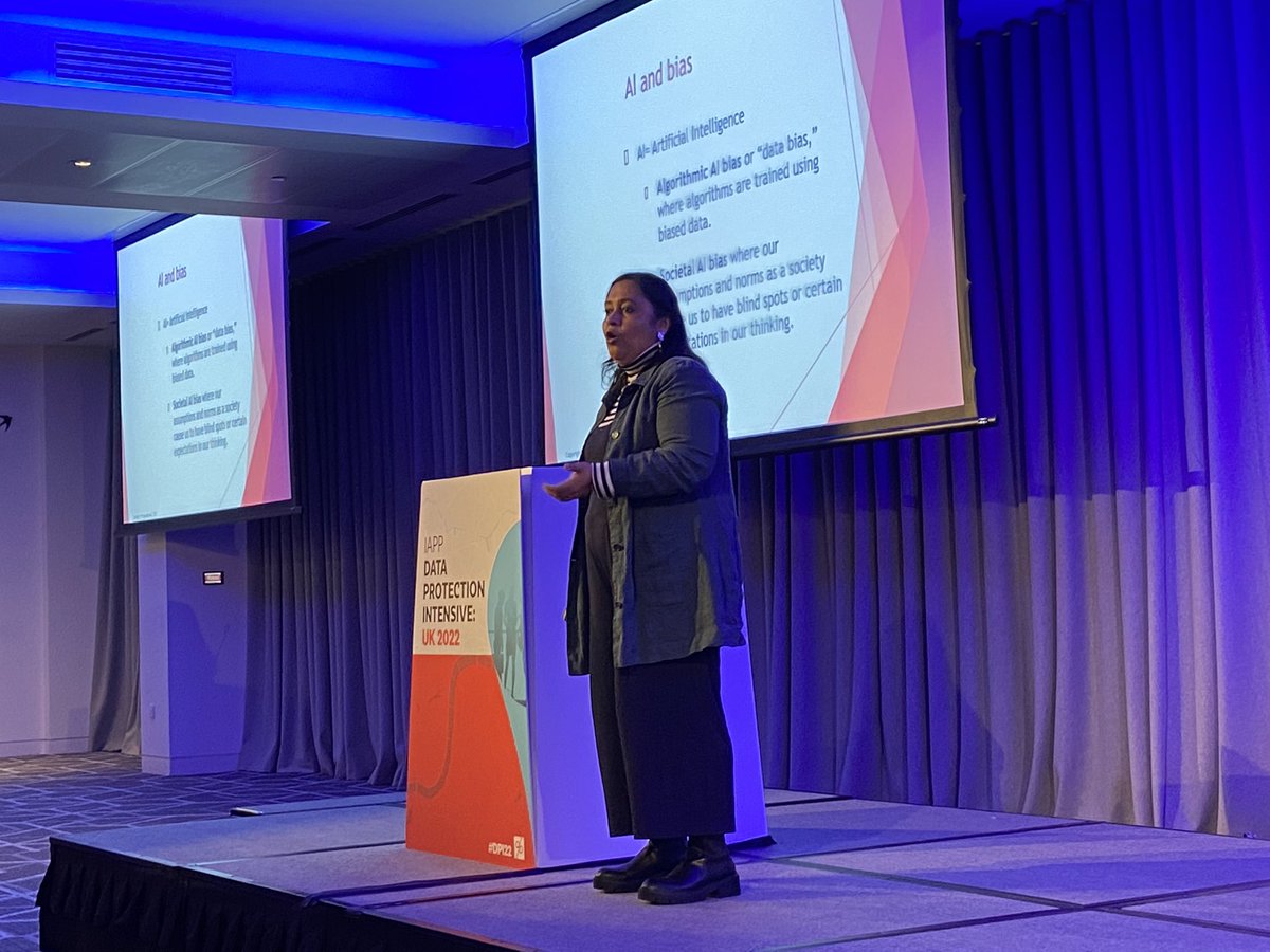 Eduardo Ustaran tweet media