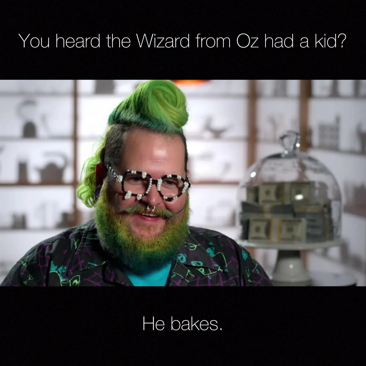 ImPockets's tweet photo. The Baker of Oz #IsItCake @netflix https://t.co/WuFAZI2Q9s