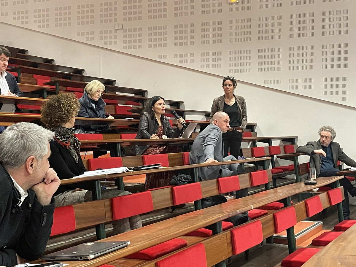 Fin de la première session avec quelques mots du professeur Mathilde Gollety <a href="/LARGEPA/">LARGEPA</a> <a href="/AssasUniversite/">Panthéon-Assas université</a>
