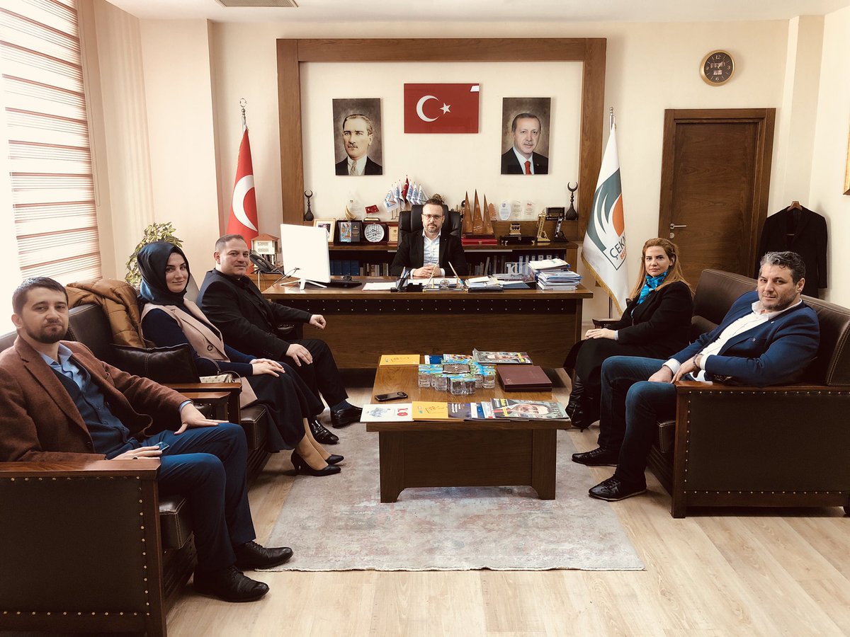 Ziyaretimize gelen Çekmeköy Kızılay Şube Başkanı Yasin Taş ve yönetim kurulu üyelerine nazik ziyaretlerinden ötürü teşekkür ediyorum.
@Yasintas___ @KizilayCekmekoy