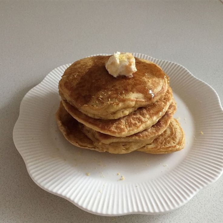 Syrup tastes better on you

-𝚓𝚎𝚗𝚐𝚓𝚎𝚔 oneshot