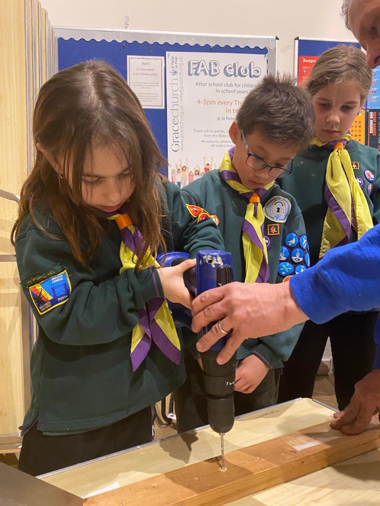 9thMuswellHill's tweet photo. A strong #SkillsForLife theme at this weeks sessions. 

The Cubs were working on their home help badge practising ironing, sewing, DIY and tea making. 

#SkillsForLife #Cubs #BadgeWork https://t.co/4TWsGb2wgE
