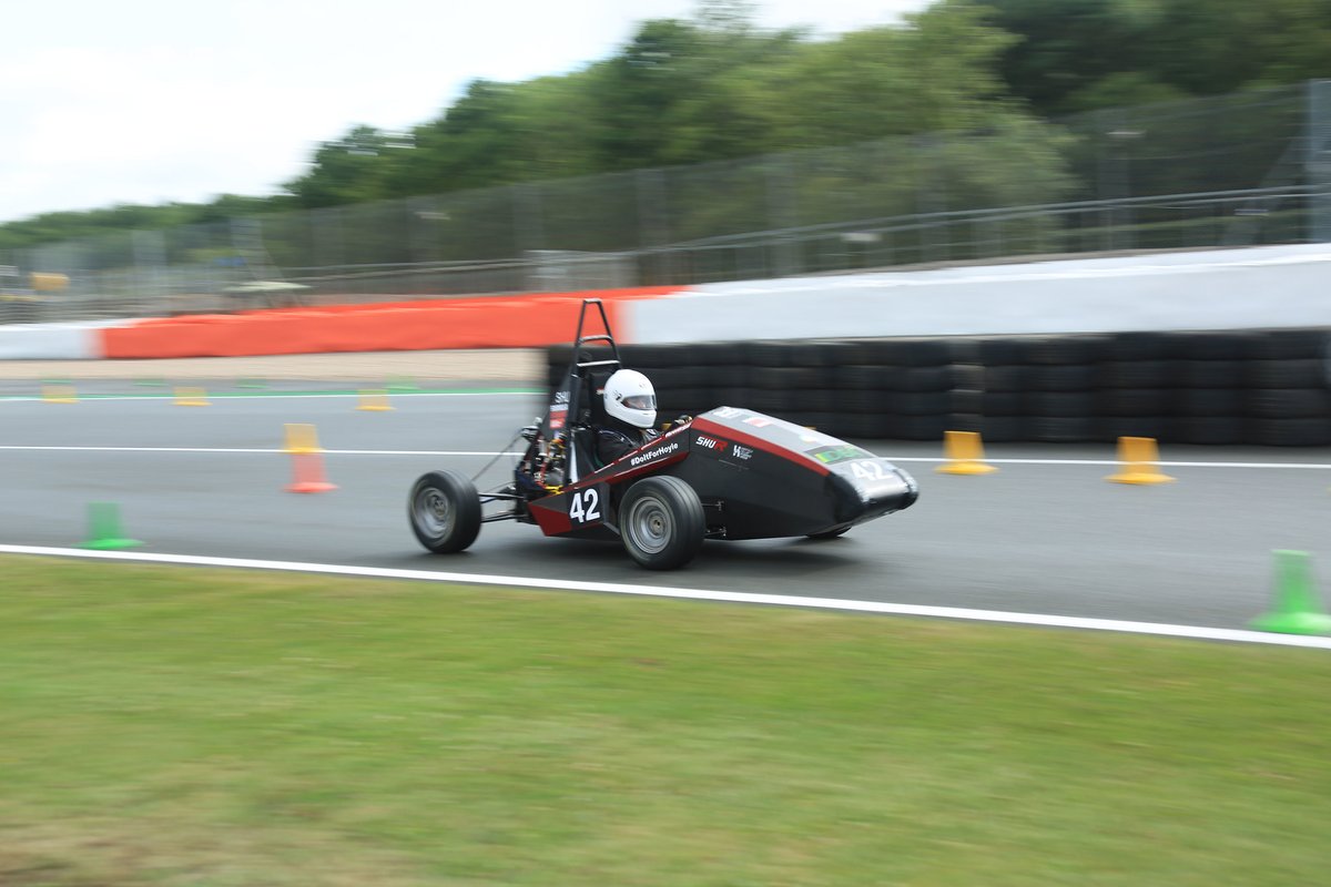 FormulaStudent's tweet image. More #throwbackthursday action from #FS2017