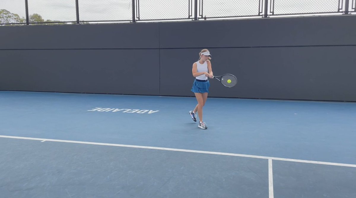 Welcome to my tennis account! I’m Australian and looking to come to a Tennis College in the US in Fall 2023.

Please click on the link to see my Official College Video : m.youtube.com/watch?v=d6BEtS…