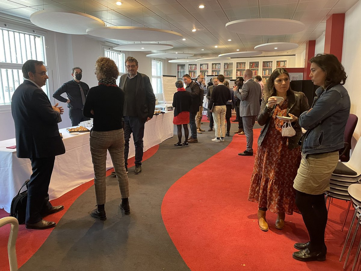 LARGEPA's tweet photo. Moment de convivialité https://t.co/80UegzaA9P
