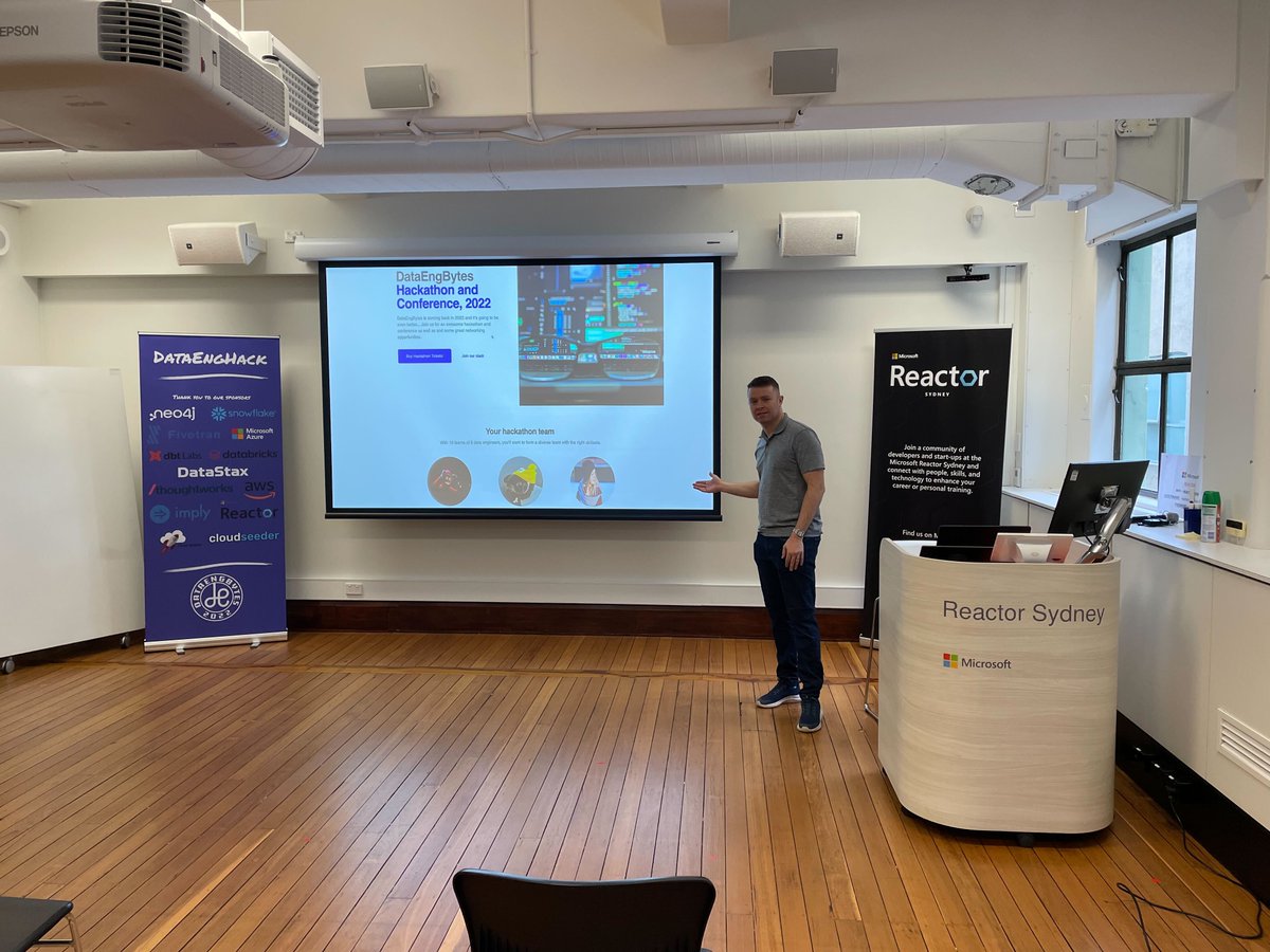Nearly ready to start at the Sydney #DataEng meetup! #dataengineering

You can catch all the action on our YouTube channel in 40 minutes:
youtube.com/watch?v=D2Xb9Q…