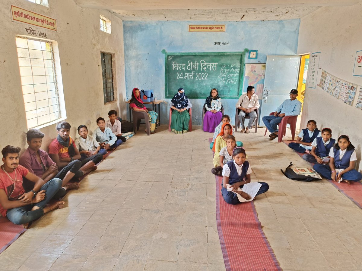 Umesh74919671's tweet photo. Celebrate world TB day 
Covid19 vaccination age group 12-14year 
HWC sidadi block niwali district barwani @sarvesh_malviya @PratikM22167686 @CollectrBarwani @NHM_MP @hwc_mp @TbDivision @MP_MyGov @ABHWC_MP https://t.co/SkYcO8RULz