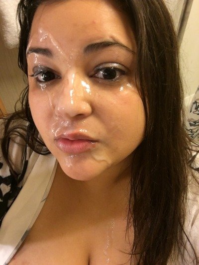 MDCITrav33's tweet photo. I just texted my bf this pic telling him I'm ready to be picked up from my Bull's house... He didn't respond! #WMLF #BWC #Raceplay#Bleached #WhiteOwned https://t.co/4PzxxkTdTI