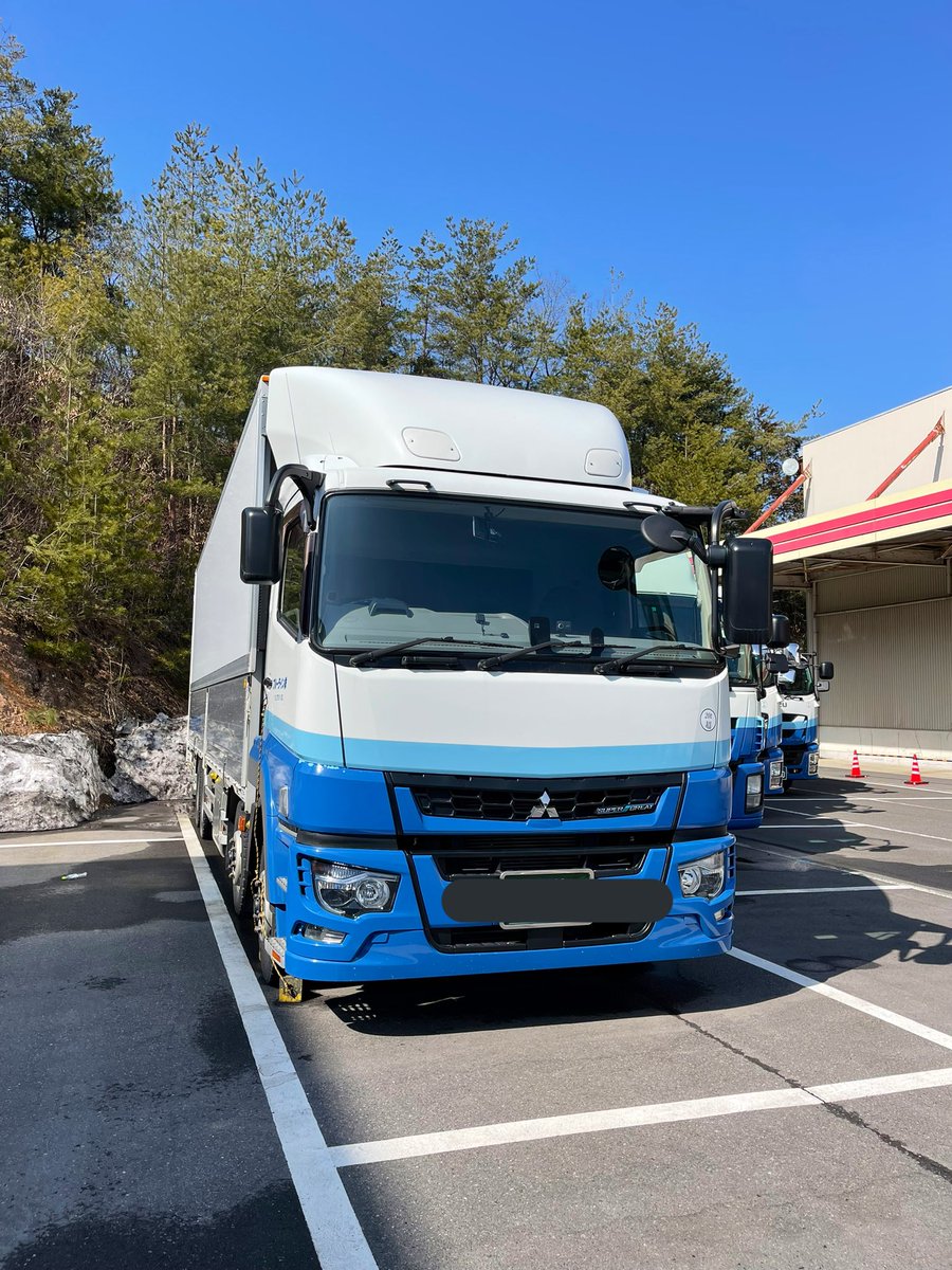 Mkt22083323's tweet photo. 明日以降からこれで仕事します🚚 https://t.co/EdpSBSgYYQ